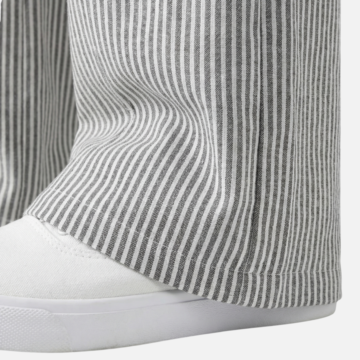 Breathable striped summer pants with drawstring and pockets for women