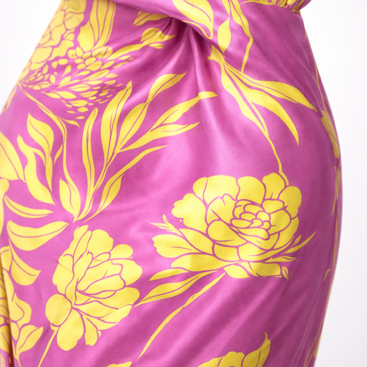 Abito maxi monospalla floreale con spacco laterale per donna
