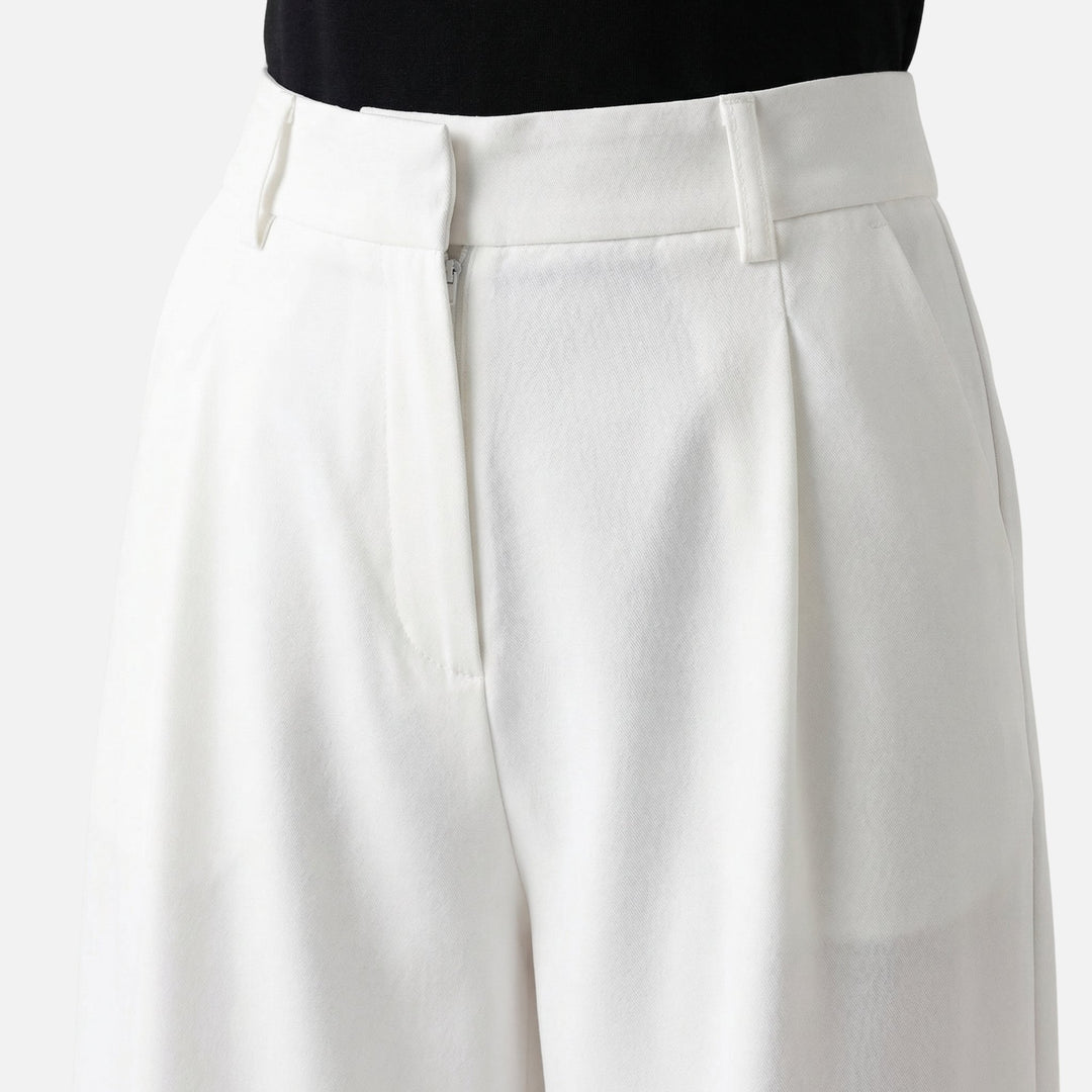 Pantaloni da lavoro con pieghe e taglio ampio da donna