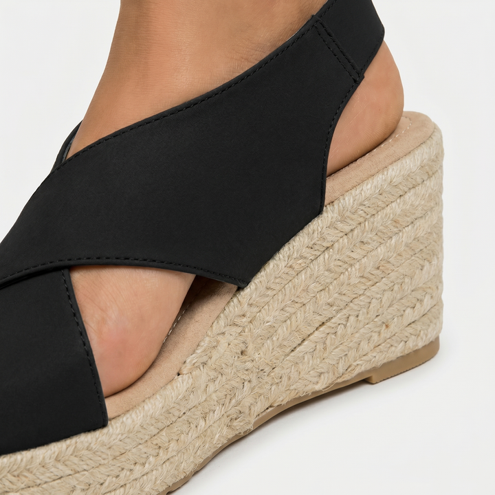 Espadrillas con zeppa e cinturini incrociati da donna