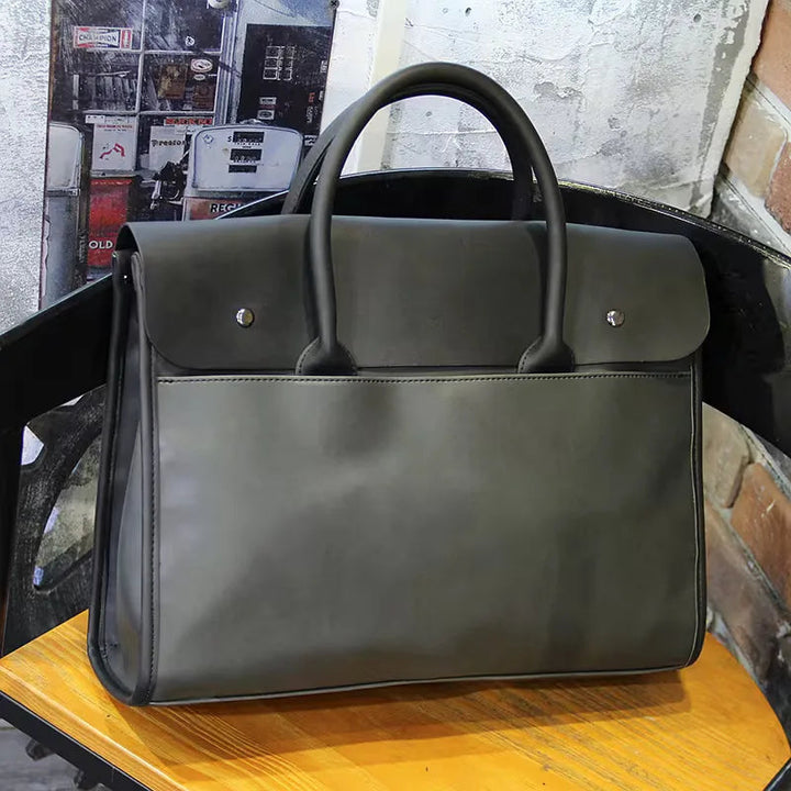 Elegante_Laptoptasche_mit_Klappe_Fur_Business_Reise_2