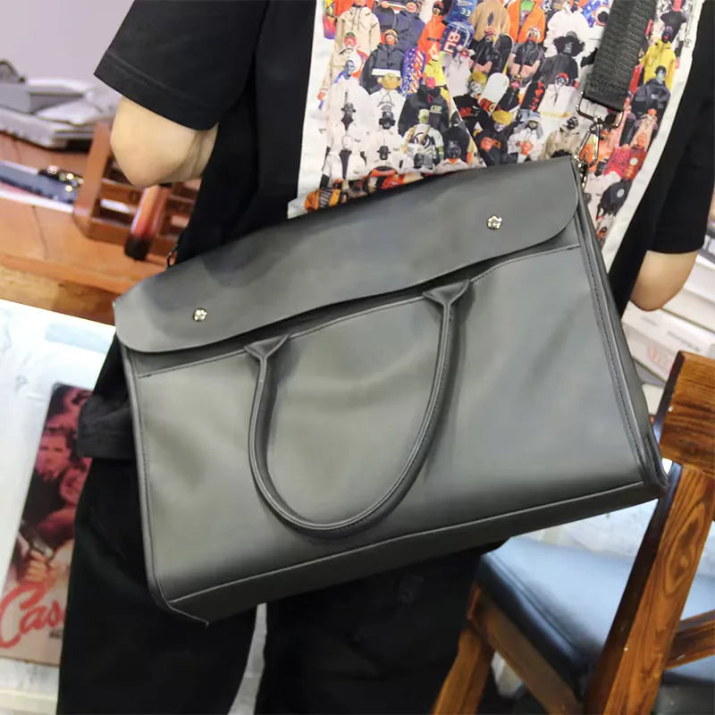 Elegante_Laptoptasche_mit_Klappe_Fur_Business_Reise_4
