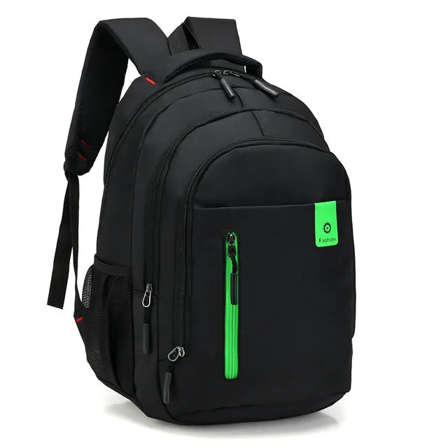 Funktionaler_Wasserdichter_Rucksack_Geraumige_Facher_Alltagstauglic_14
