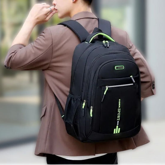 Funktionaler_Wasserdichter_Rucksack_Geraumige_Facher_Alltagstauglic_7