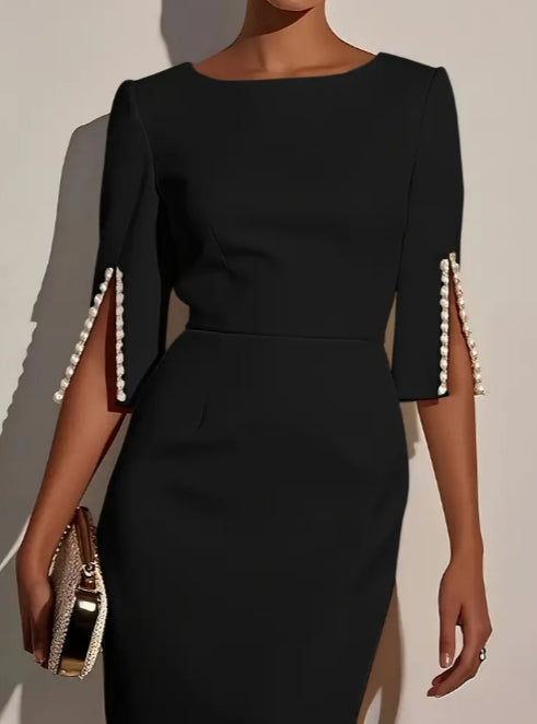 Kleid_fuer_Damen_Schlitzaermel_mit_Rundhalsausschnitt_4