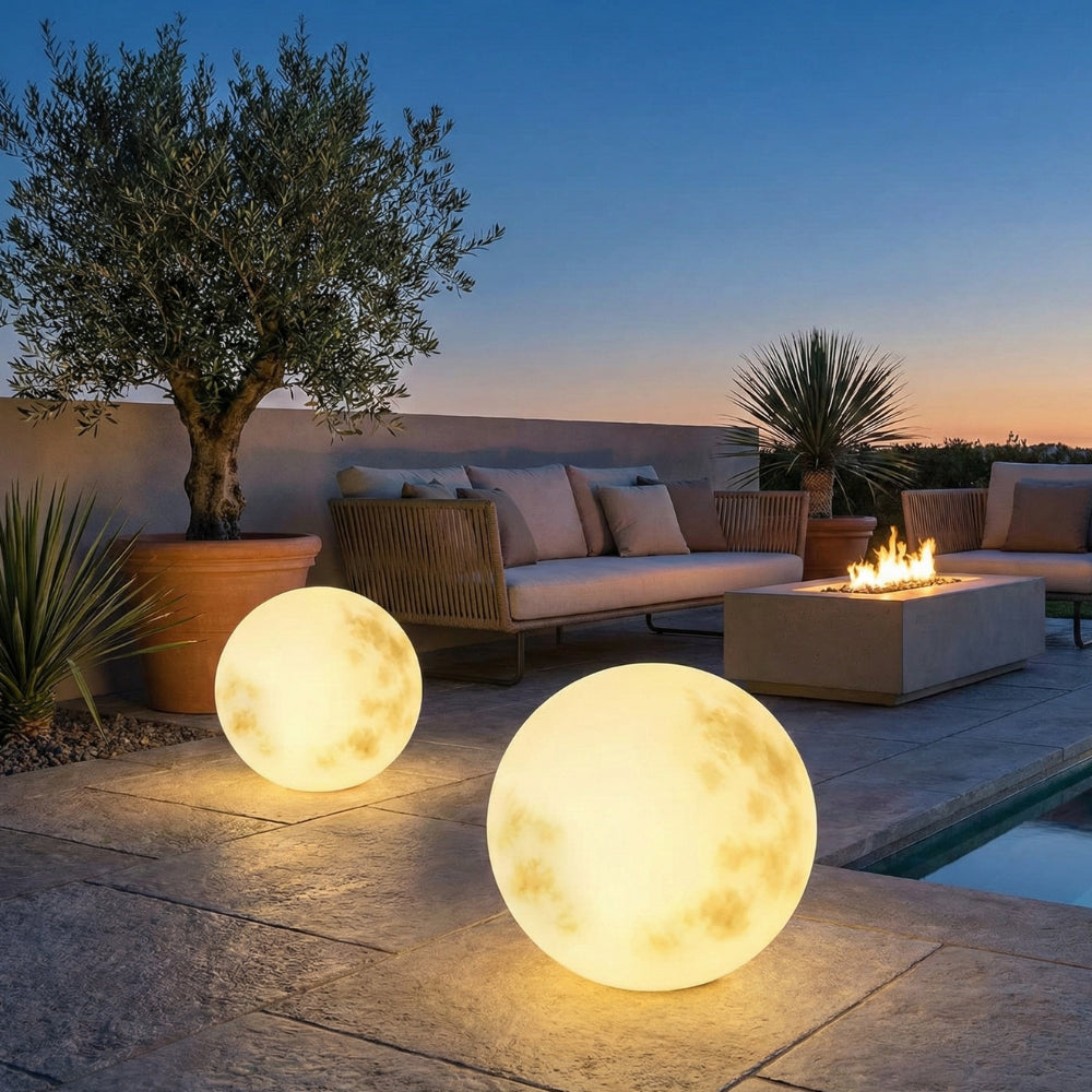 LED_Gartenleuchte_Mondform_USB_Wetterfest_40cm_1