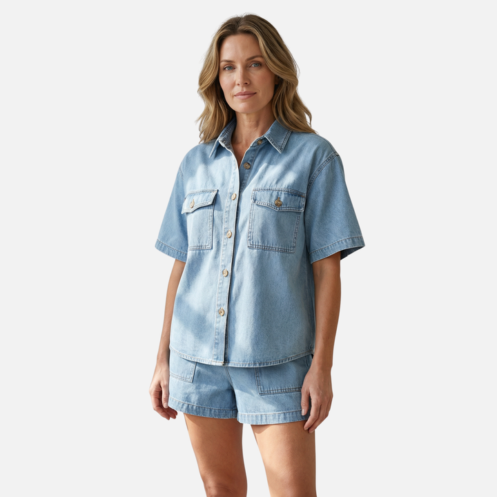 Lässiges Damen-Set aus Jeanshemd und Shorts mit elastischem Bund