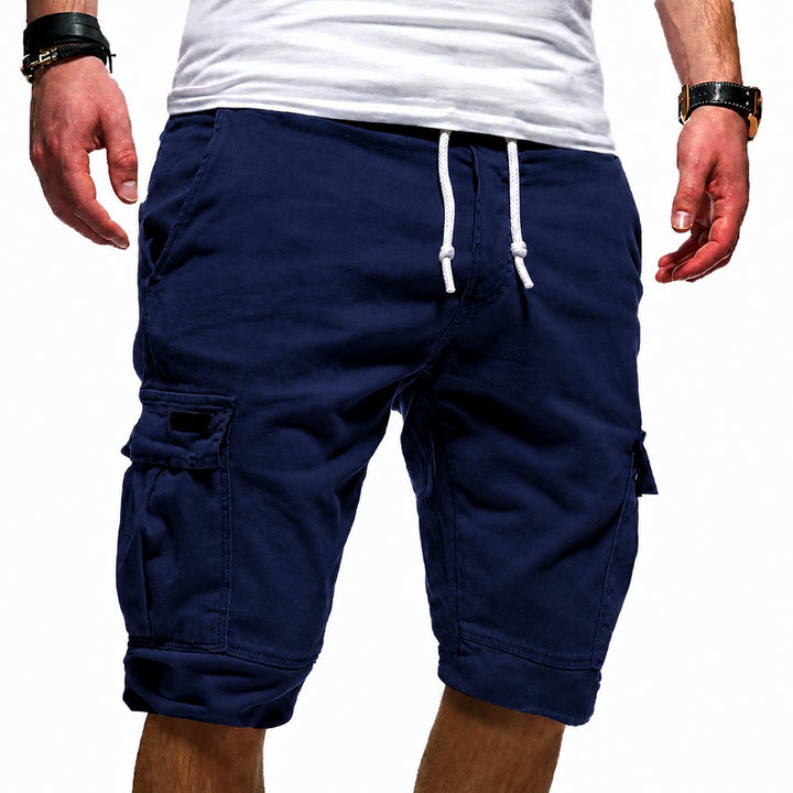 Leichte_Cargo_Shorts_fuer_sommerliche_Wanderungen_fuer_Herren_5