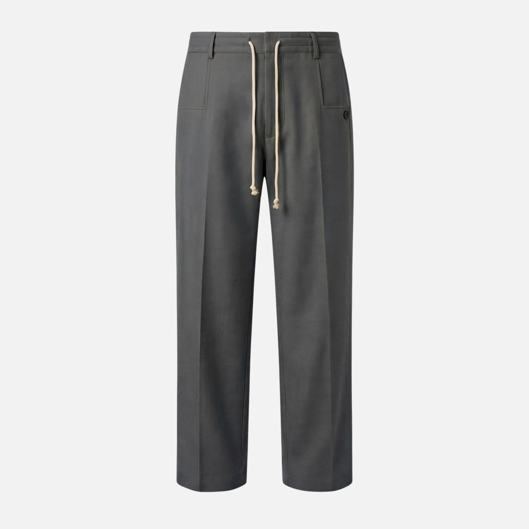 Light breathable fabric pants with pleats and adjustable waistband for men