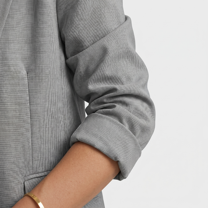 Set estivo casual in lino con blazer e pantaloncini da donna