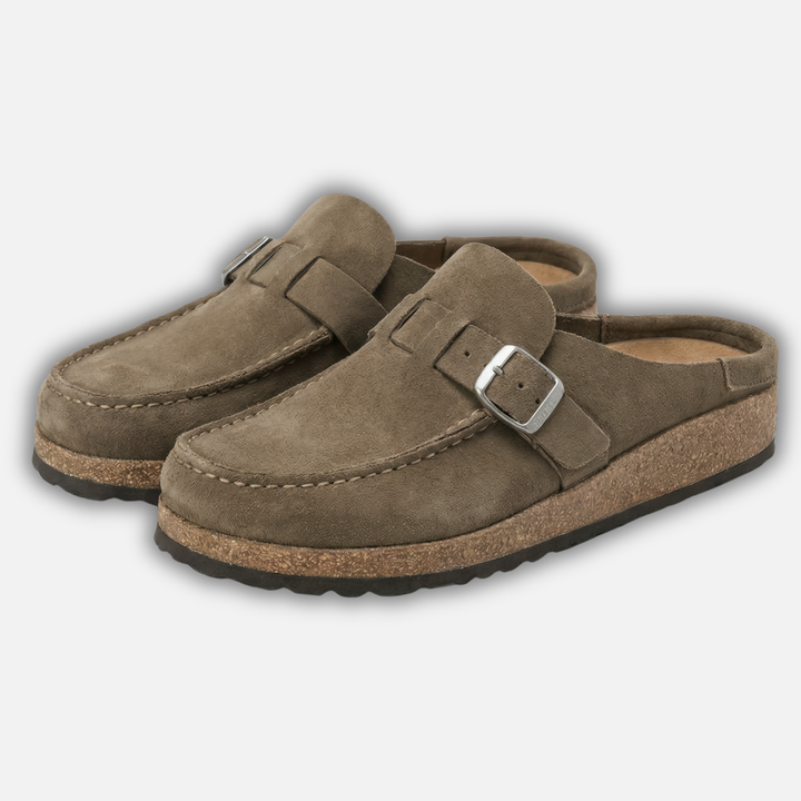 Mules slip-on de acabado mate con correa ajustable para mujer