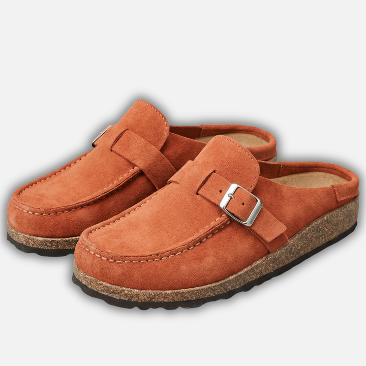 Mules slip-on de acabado mate con correa ajustable para mujer