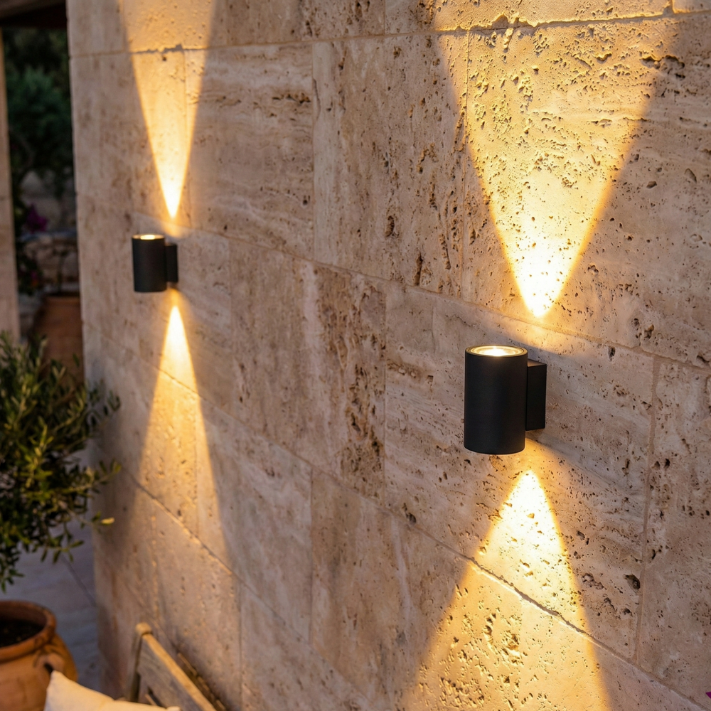Moderne_LED_Aussenwandleuchte_Wasserdicht_geschwungen_fur_Garten_2