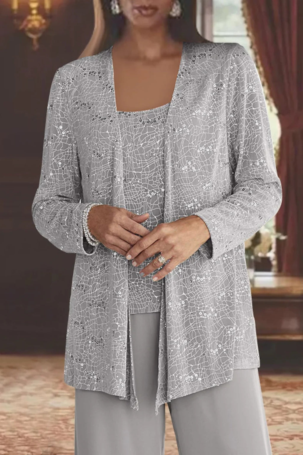 Pailletten_Hosenanzug_fuer_Damen_Dreiteilig_mit_Spitzenjacke_3