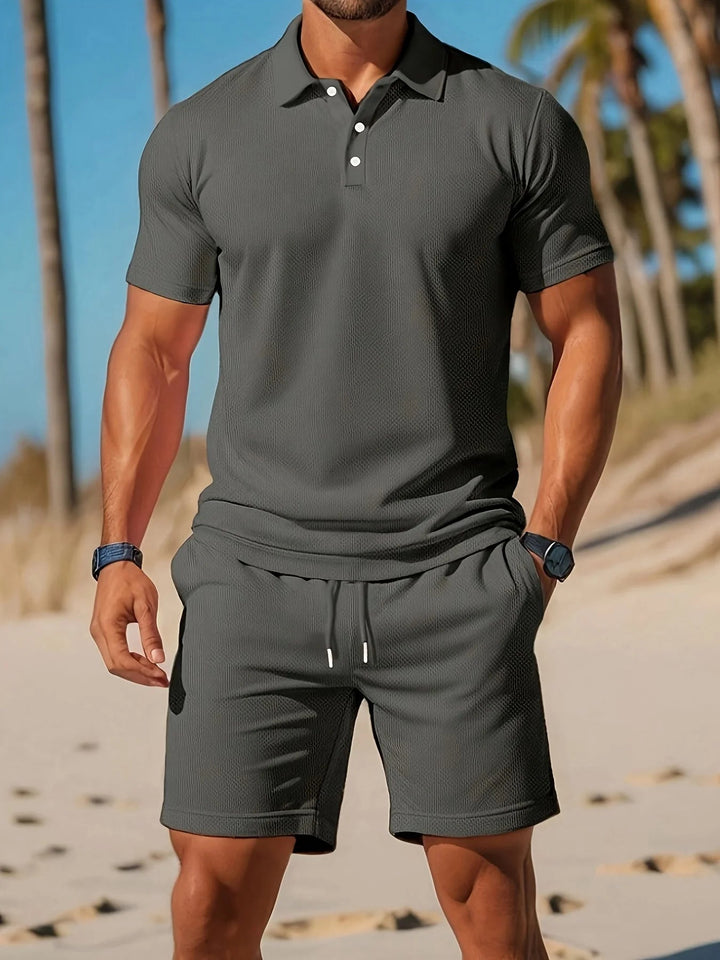 Polo_Komplett_Set_mit_Shorts_fuer_Sommer_und_Strand_fuer_Herren_5
