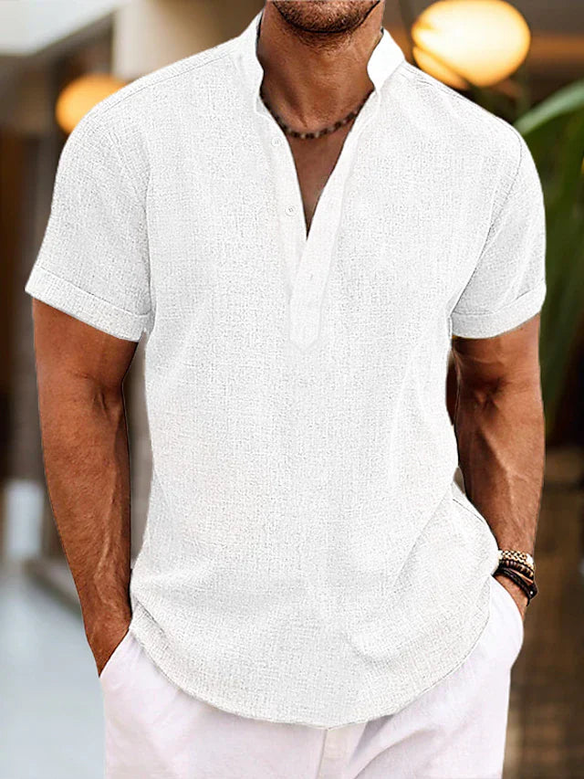 Polo_Shirt_mit_stylischem_V_Ausschnitt_bequem_fuer_Herren_3