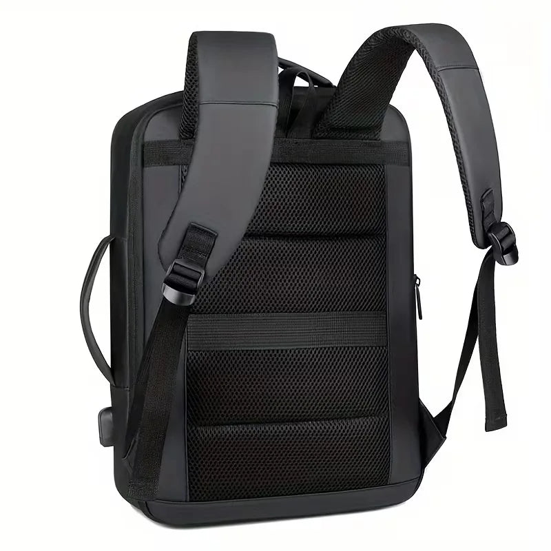 Praktischer_Rucksack_mit_integriertem_USB_Ladeanschluss_10