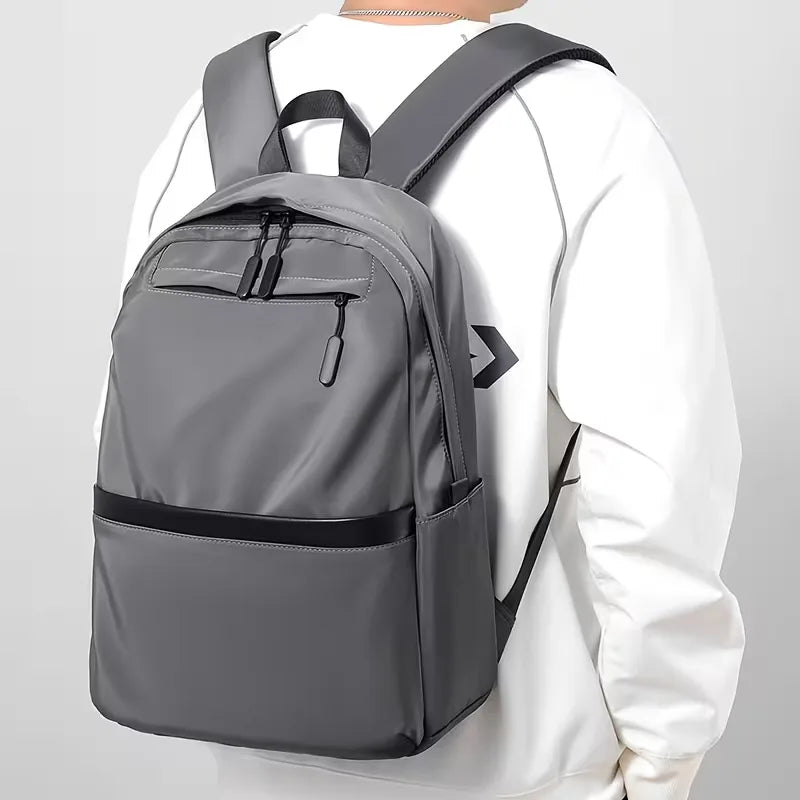 Praktischer_Rucksack_mit_vielen_Fachern_fur_Alltag_Reise_3