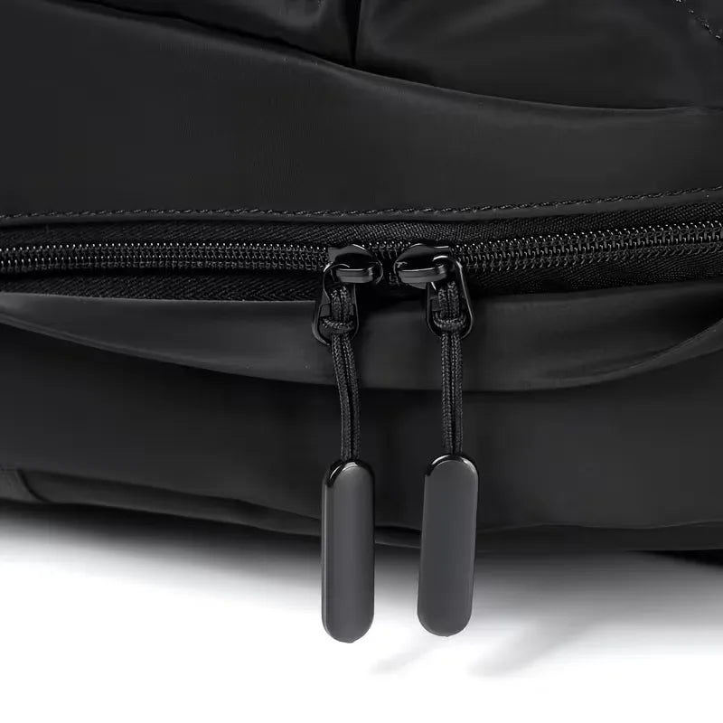 Praktischer_Rucksack_mit_vielen_Fachern_fur_Alltag_Reise_9