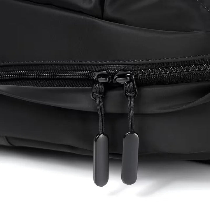Praktischer_Rucksack_mit_vielen_Fachern_fur_Alltag_Reise_9