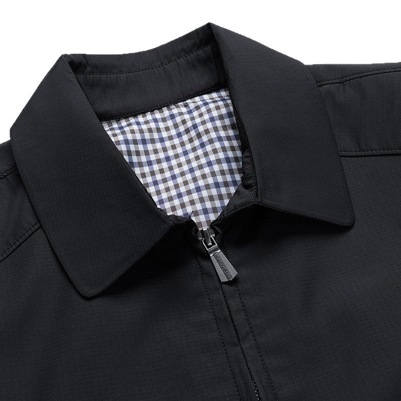 Reissverschlussjacke_fuer_Herren_Leicht_mit_kariertem_Futter_6