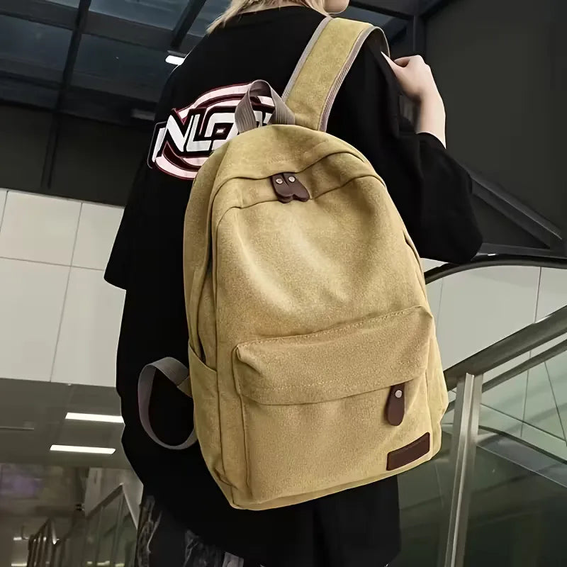 Robuster_Leinwandrucksack_Mit_Fronttasche_2