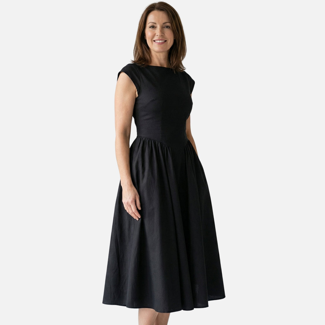 Abito midi con scollo rotondo e orlo svasato da donna
