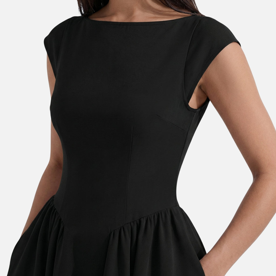 Abito midi con scollo rotondo e orlo svasato da donna