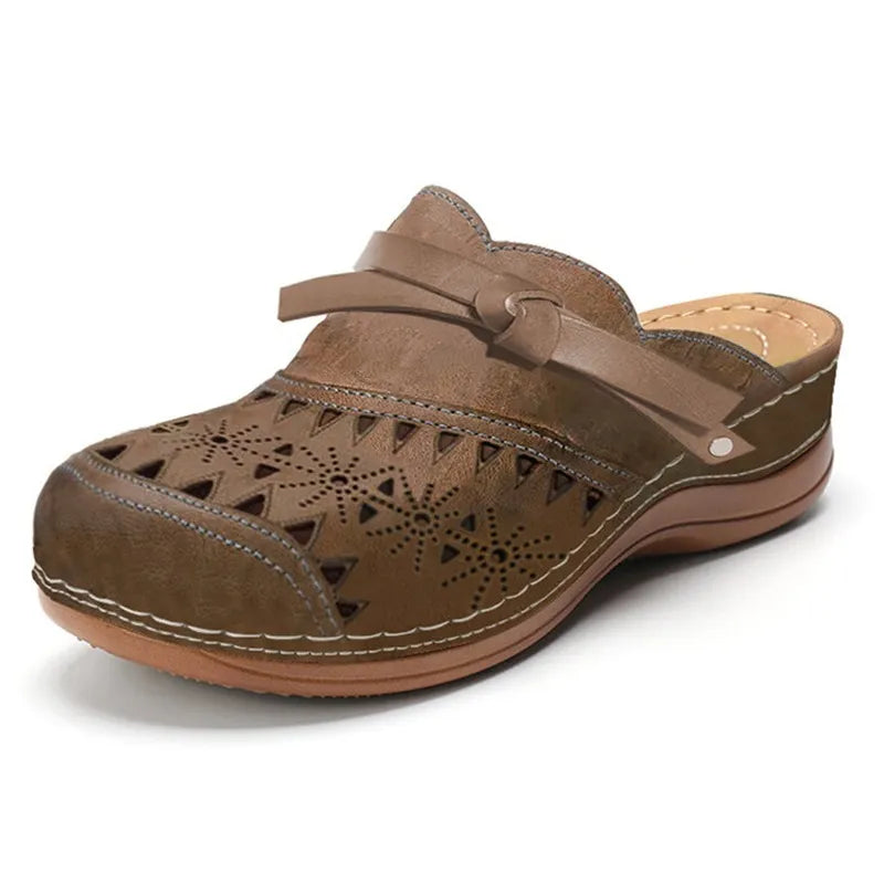 Schluepf_Clogs_fuer_Damen_Schleifen_Detail_Cut_Outs_6