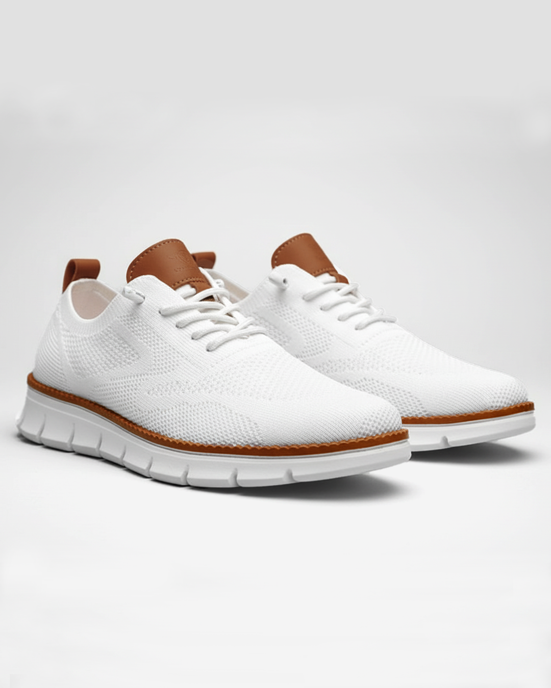 Scarpe sportive con lacci e suola antiscivolo da uomo