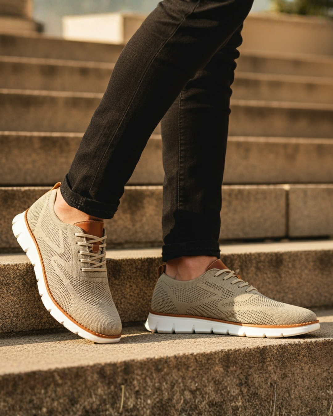 Scarpe sportive con lacci e suola antiscivolo da uomo
