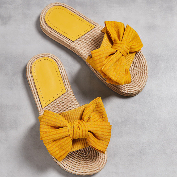Slipper_fuer_Damen_Laessig_und_bequem_mit_Schleife_3