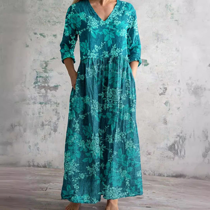 Sommerkleid_fuer_Damen_V_Ausschnitt_mit_Blumenmuster_10