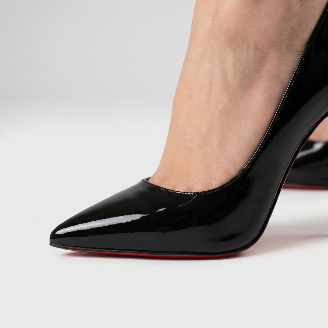 Zapatos de tacón stiletto con punta afilada y acabado en charol para mujer