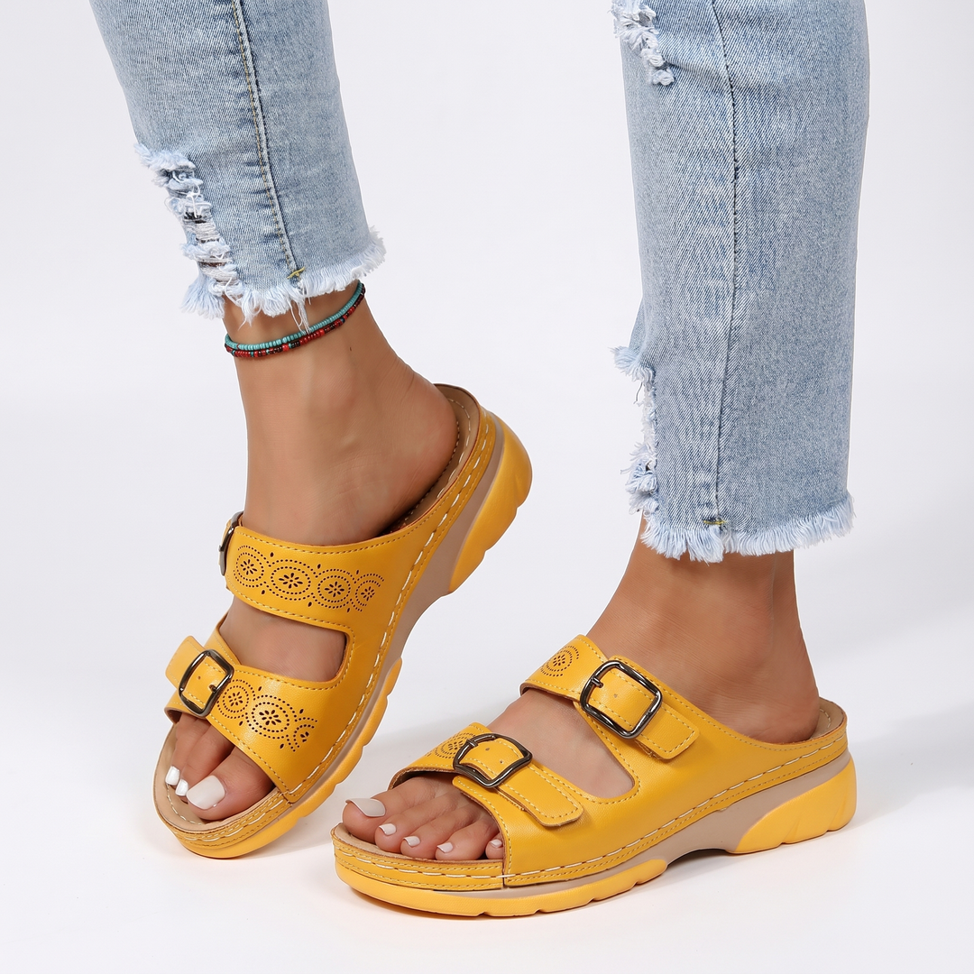 Comfort sandals with platform sole for women