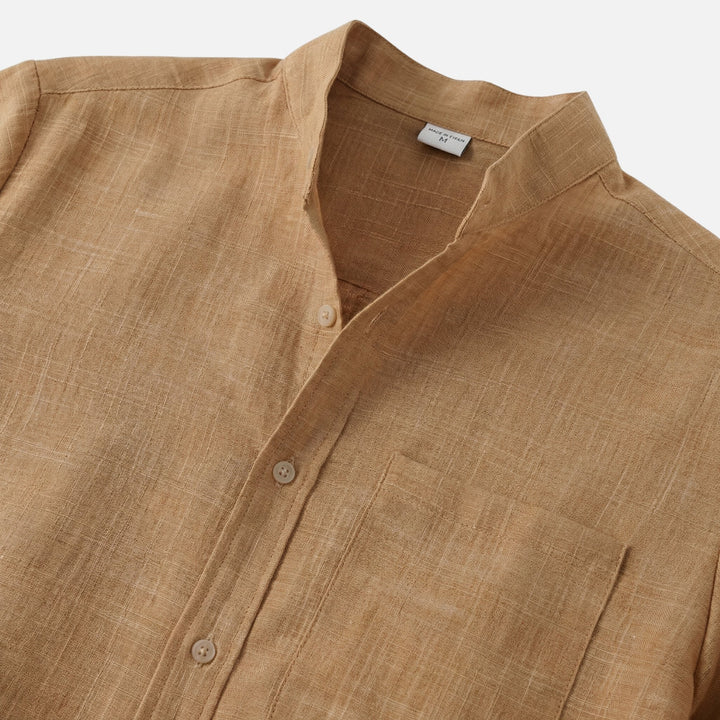 Camicia estiva in misto cotone con collo alto da uomo
