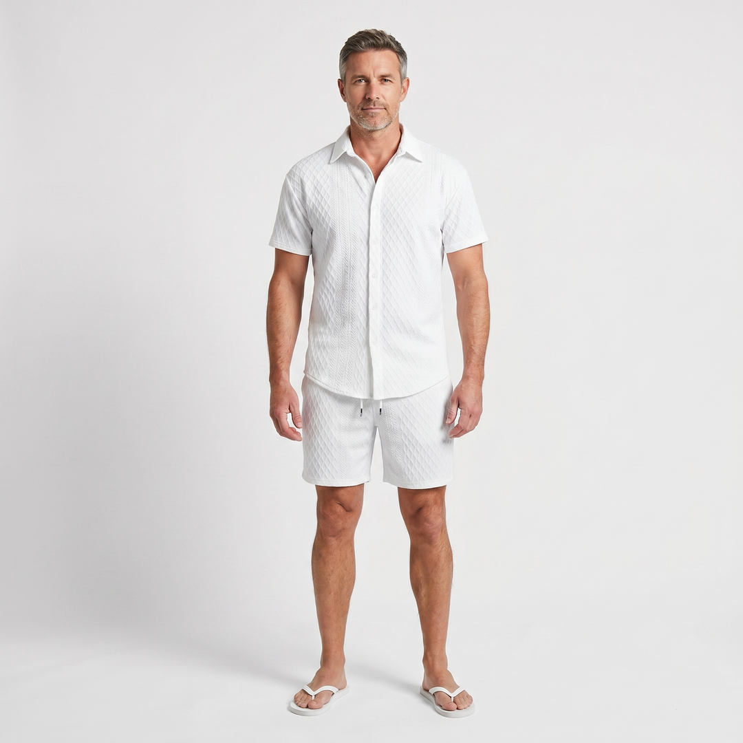 Casual textured knit set with drawstring shorts for men