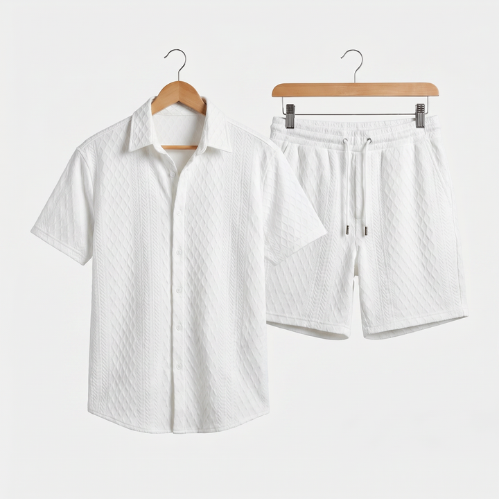 Casual textured knit set with drawstring shorts for men