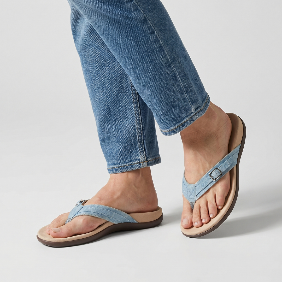 Alltägliche Flip-Flop-Sandalen mit verstellbarem Riemen für Damen