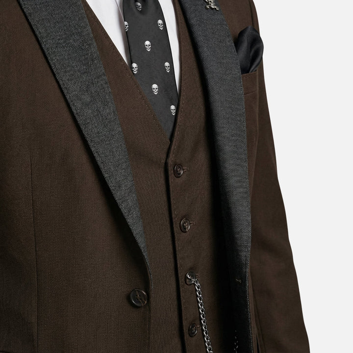 Three-piece suit with satin lapels – jacket, vest & trousers for men