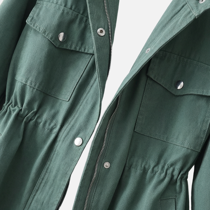 Giacca utility in twill con collo alla coreana e tasche cargo da donna