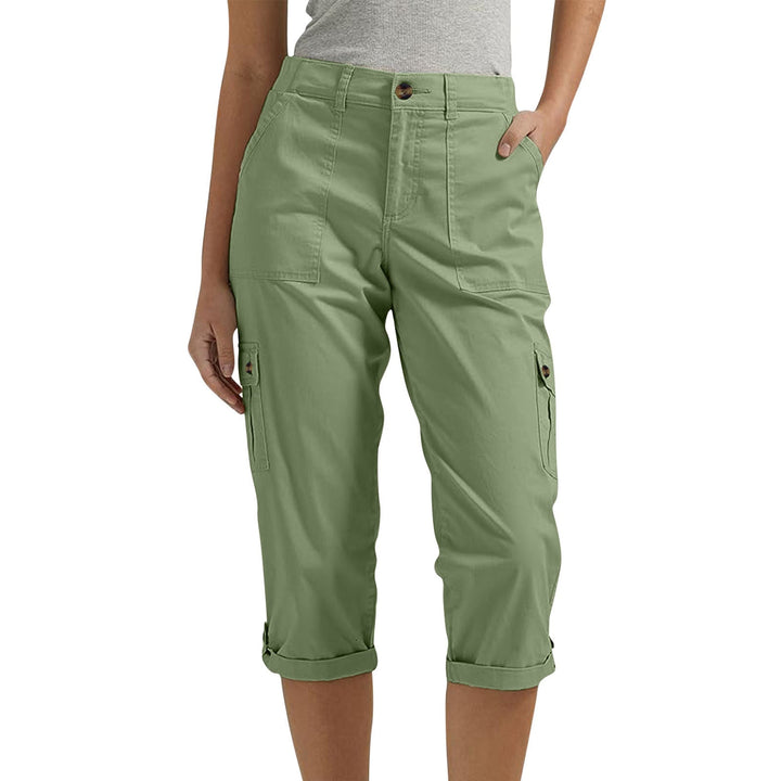 Verkuerzte_Cargohose_mit_Krempsaum_fuer_Damen_4