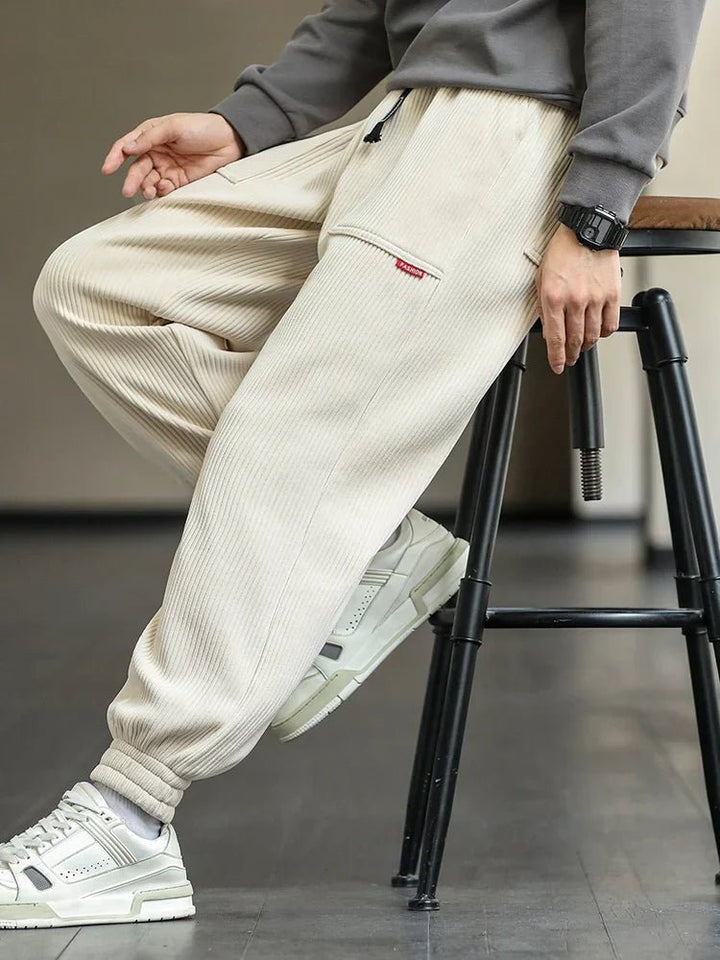 Herren-Baggy-Jogginghose-Kord-2.jpg