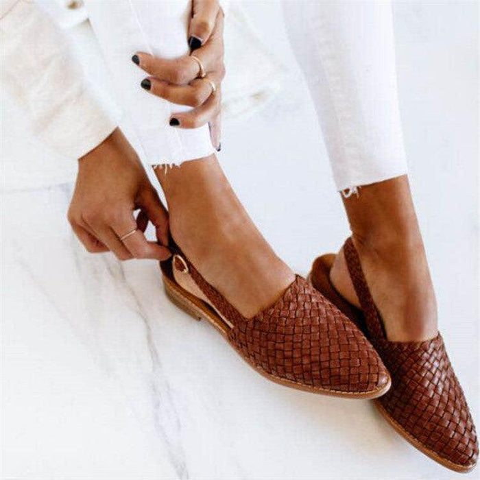 Slingbacks tejidos con correa ajustable para mujer