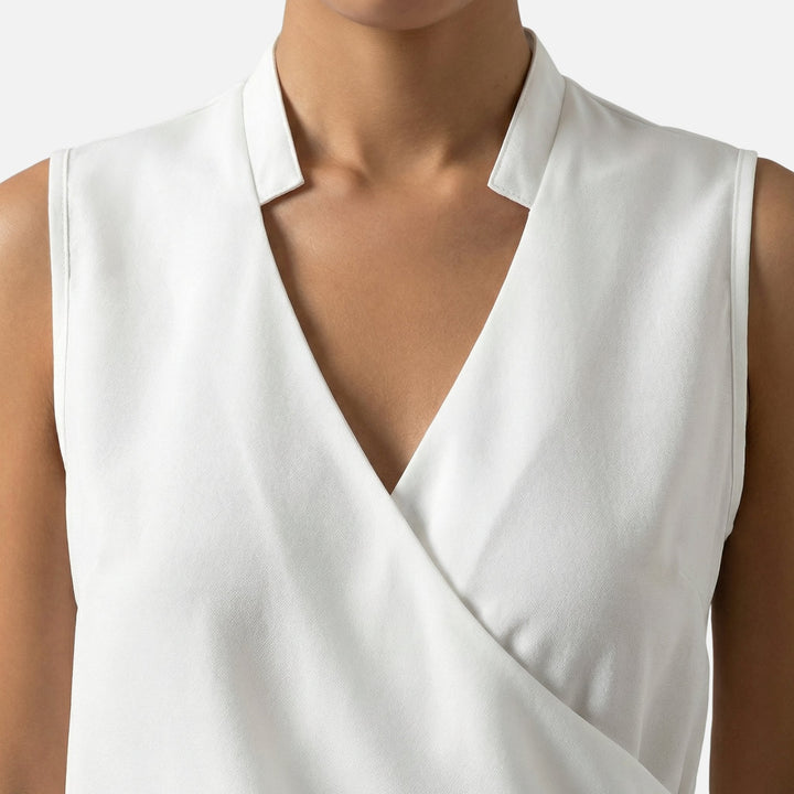 Top smanicato in viscosa con scollo a V e effetto incrociato per donna